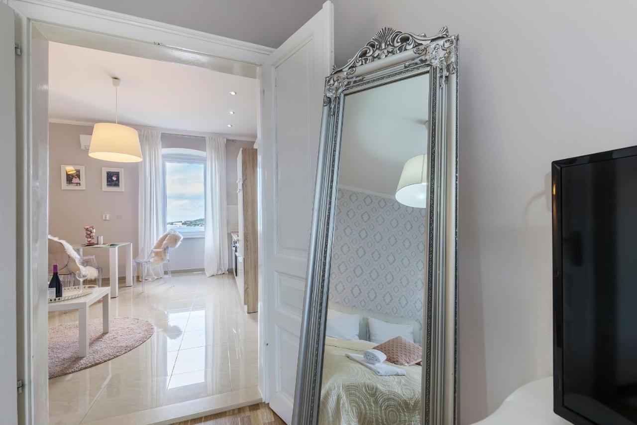 Captain Emo City Apartments Pula Zewnętrze zdjęcie